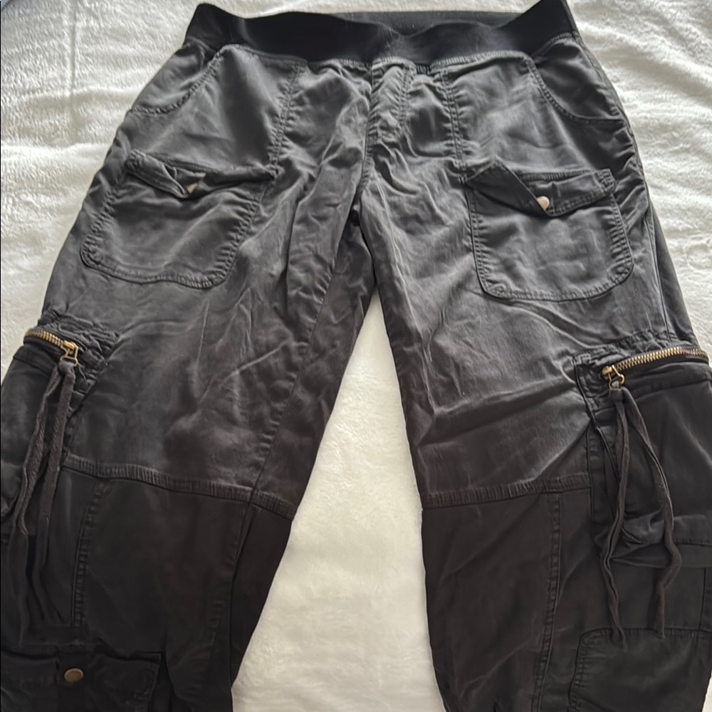 Women’s black XCVI Cargo Pants